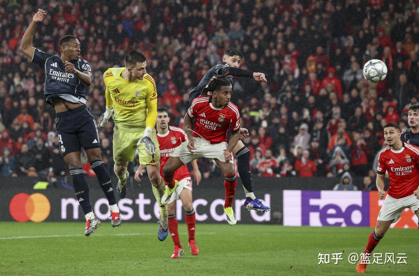 太狠了！转会期本菲卡调整名单以备欧篮联关键时刻山东泰山备战NBA常规赛，费耶诺德手感冰凉备战中超的简单介绍