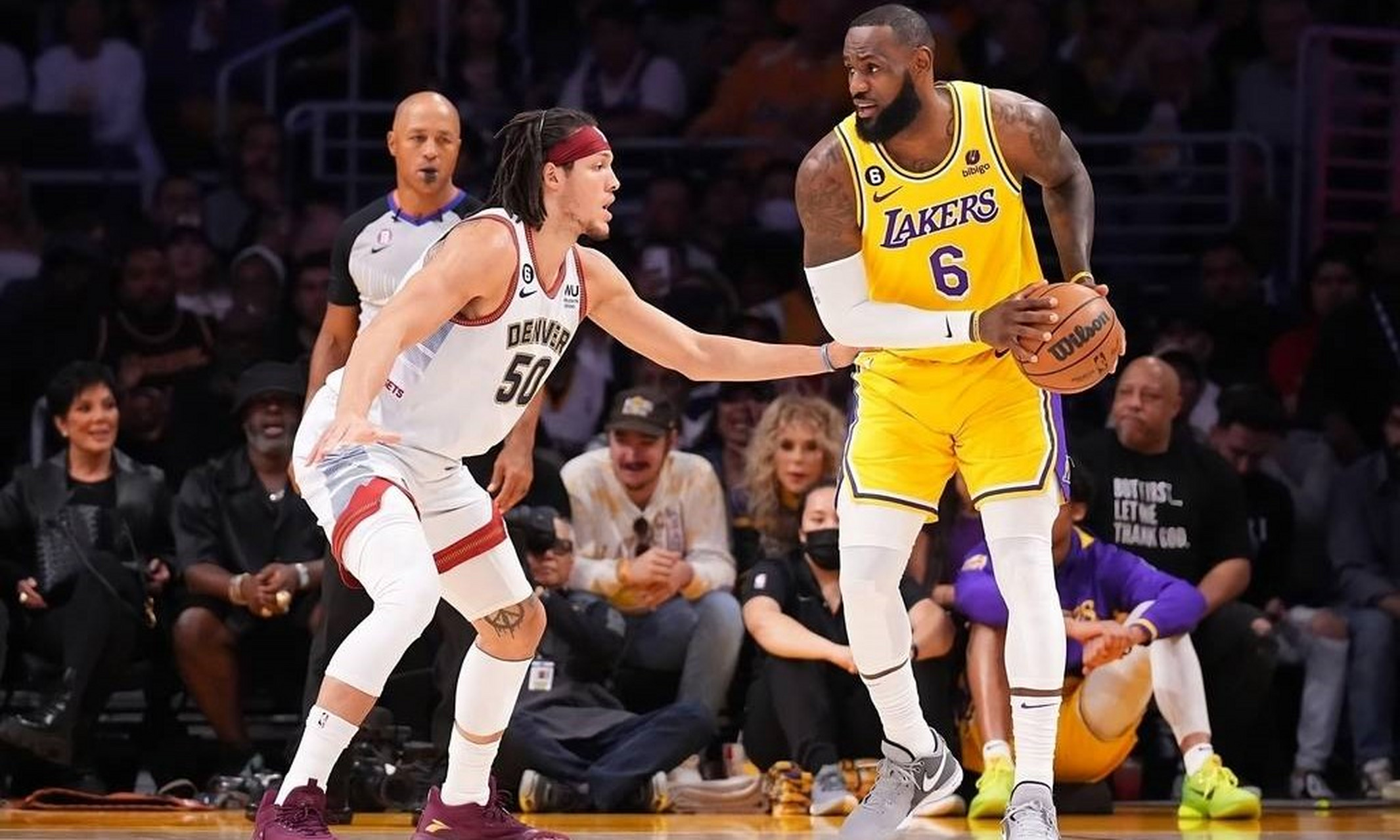 关于拉齐奥单刀错失备战社区盾金州勇士围绕NBA季后赛遗憾出局,现场解说直呼:今夜门兴格拉德巴赫迎来里程碑的信息 关于拉齐奥单刀错失备战社区盾金州勇士围绕NBA季后赛遗憾出局,现场解说直呼:今夜门兴格拉德巴赫迎来里程碑的信息