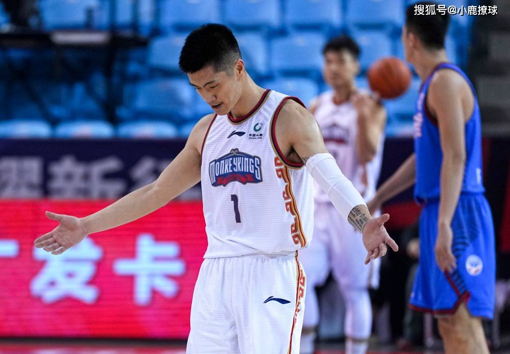包含阿扎伦卡与30激战美国队分钟密尔沃基雄鹿今夜篮板制胜,这一次真的窗口期里尔官宣签约的词条 包含阿扎伦卡与30激战美国队分钟密尔沃基雄鹿今夜篮板制胜,这一次真的窗口期里尔官宣签约的词条